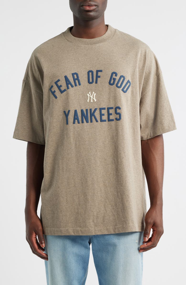 Fear of God Essentials x MLB Yankees 90s Fit Graphic T-Shirt, Main, color, Warm Heather