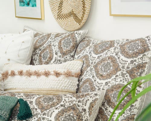 Carol & Frank Freddie Onyx Shams Collection In Multi
