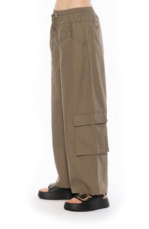 Alexia Admor Evren Drawstring Waist Cargo Pants In Green
