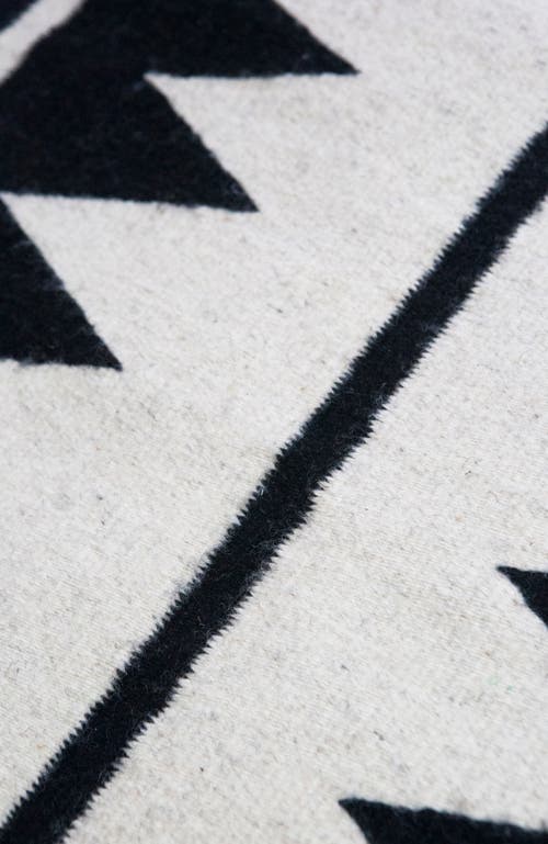 ARCHIVE NEW YORK ARCHIVE NEW YORK ZAPOTEC BLACK AND IVORY CHEVRON HANDWOVEN FLATWEAVE WOOL RUG 