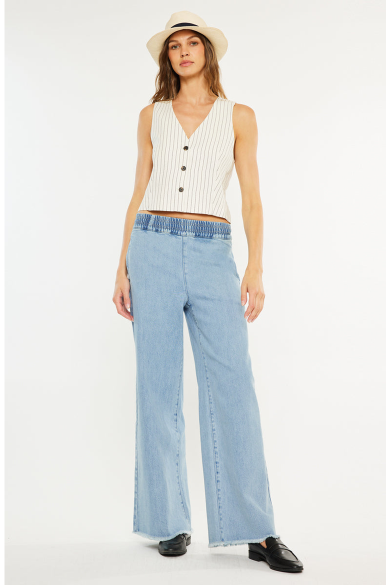 Dia Ultra High Rise Wide Leg Jeans, Alternate, color, Light Wash