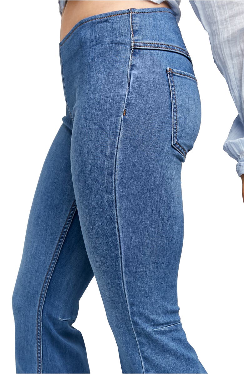 Free People We the Free Gummy Pull-On Flare Leg Jeans, Alternate, color,