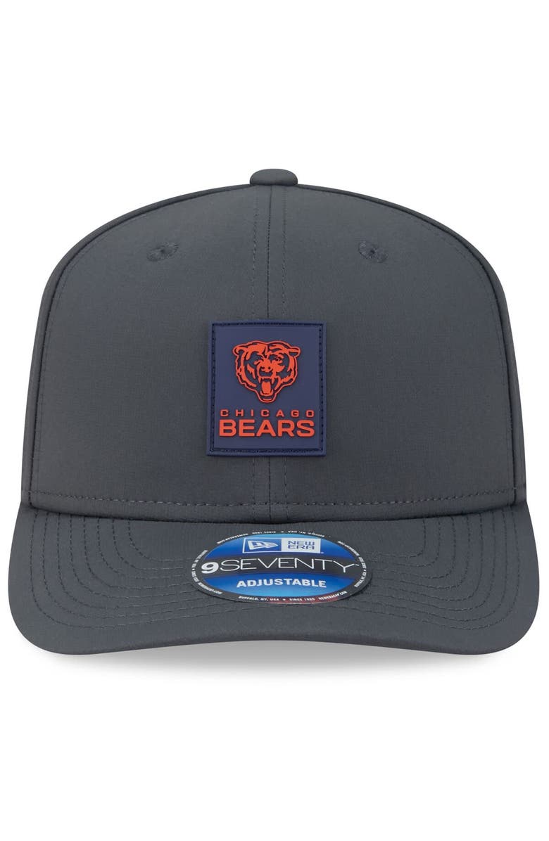 New Era Men's New Era Charcoal Chicago Bears 2025 Sideline Cold Weather 9SEVENTY Adjustable Hat, Alternate, color, Charcoal