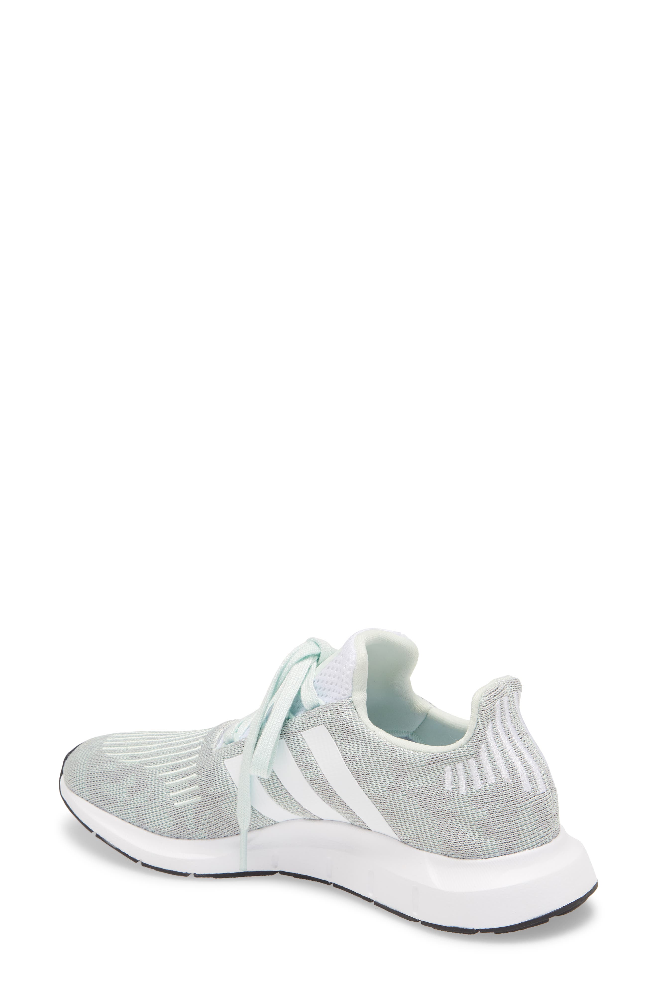 Gender Inclusive Swift Run Sneaker, Alternate, color, DASH GREEN/ WHITE/ GREY