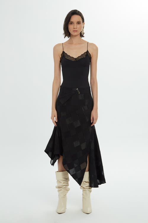 Gizia Asymmetrical Hem Midi Black Skirt