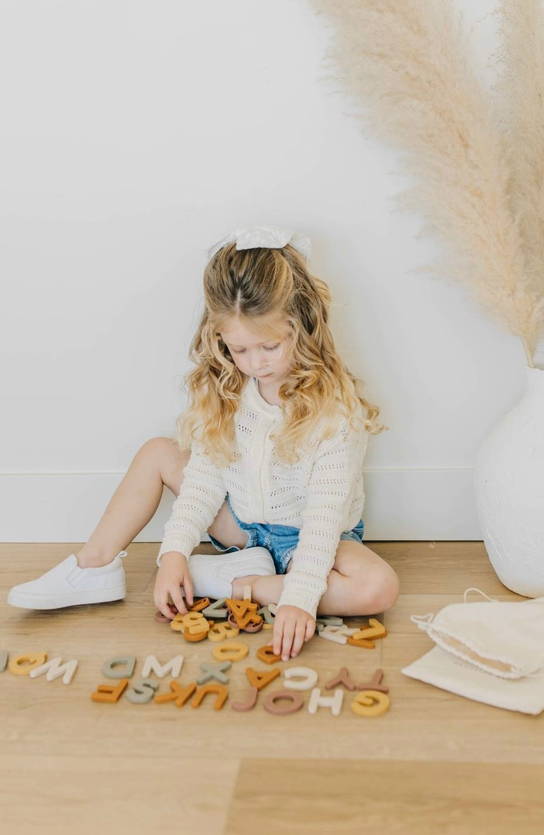 BROOKLYN NEUTRAL Alphabet Magnet Set, Alternate, color, Neutral