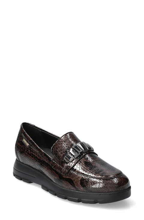 Carlyne Leather Loafer