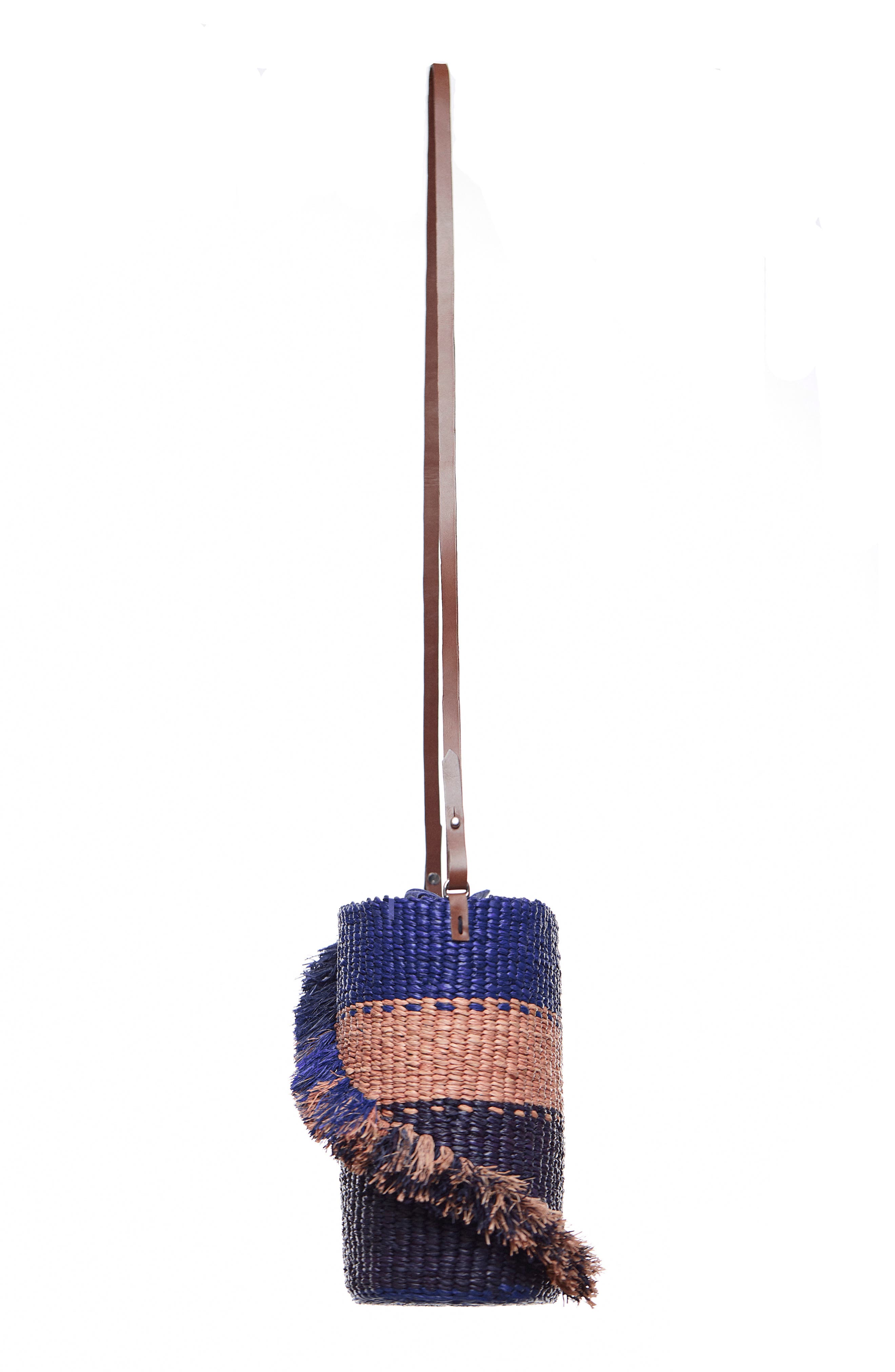 A A K S Lamé Ruffle Raffia Woven Shoulder Bag, Alternate, color, 