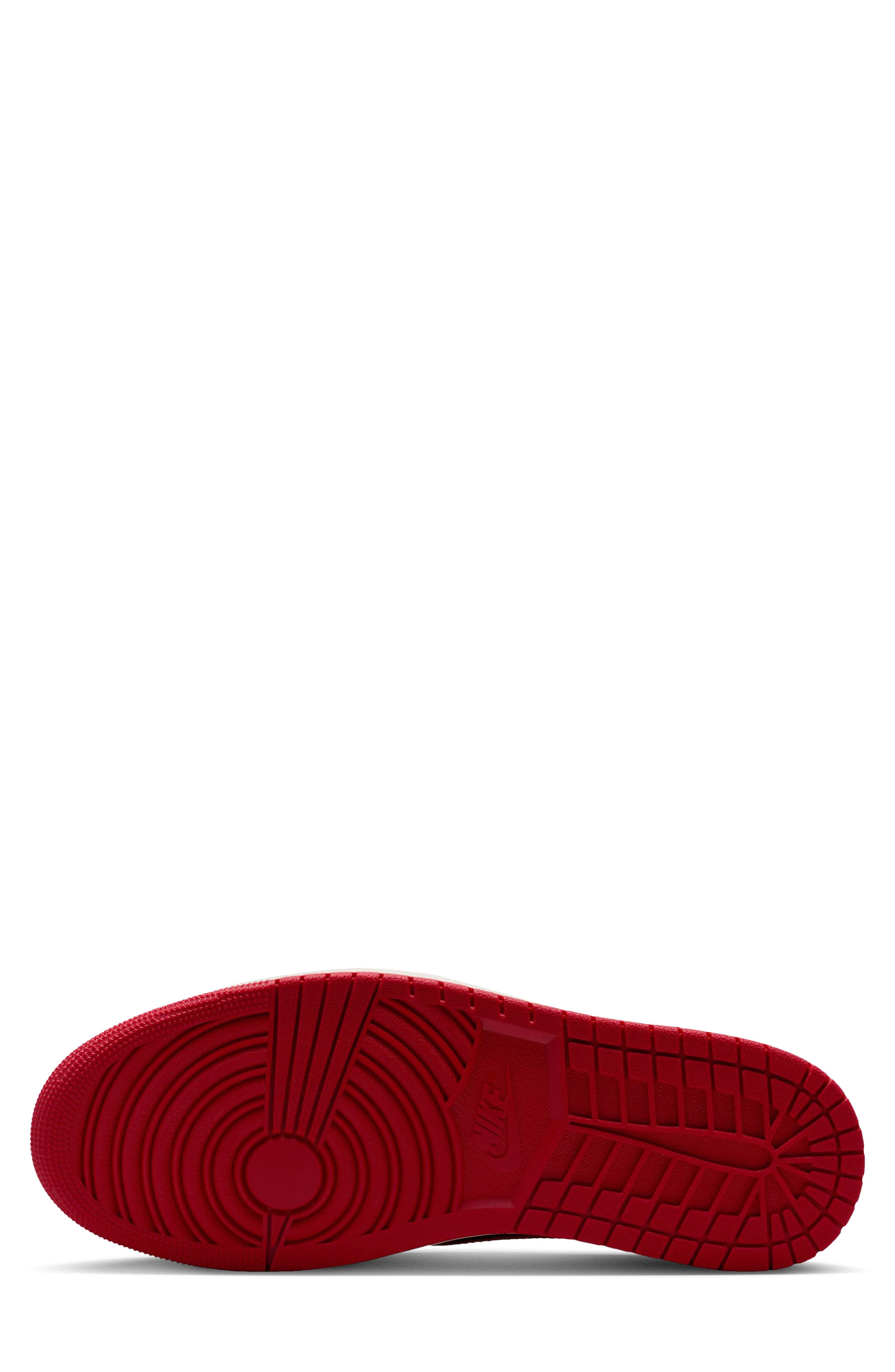 Jordan Air Jordan 1 Retro Low OG Basketball Sneaker, Alternate, color, 