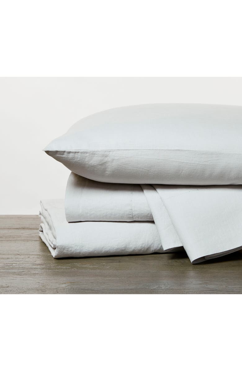 Coyuchi Set of 2 Organic Linen Pillowcases, Main, color, Fog