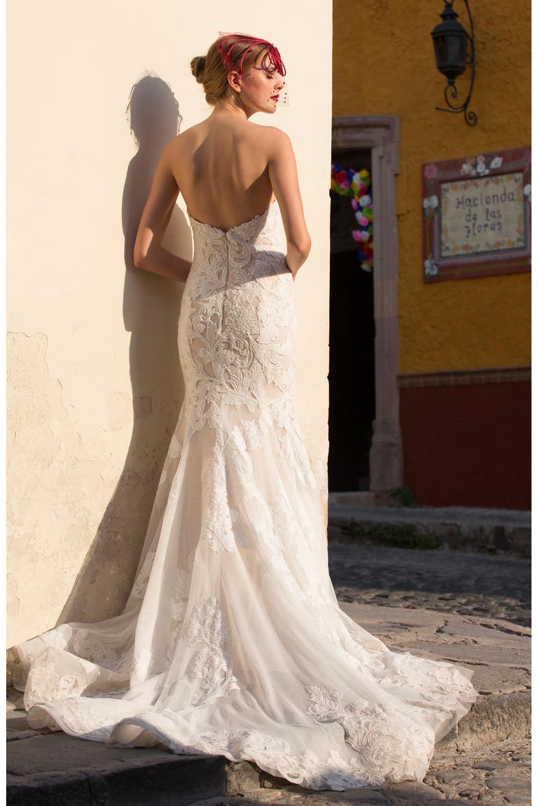 Tris Embroidered Strapless English Net Trumpet Gown, Alternate, color, IVORY/ NUDE