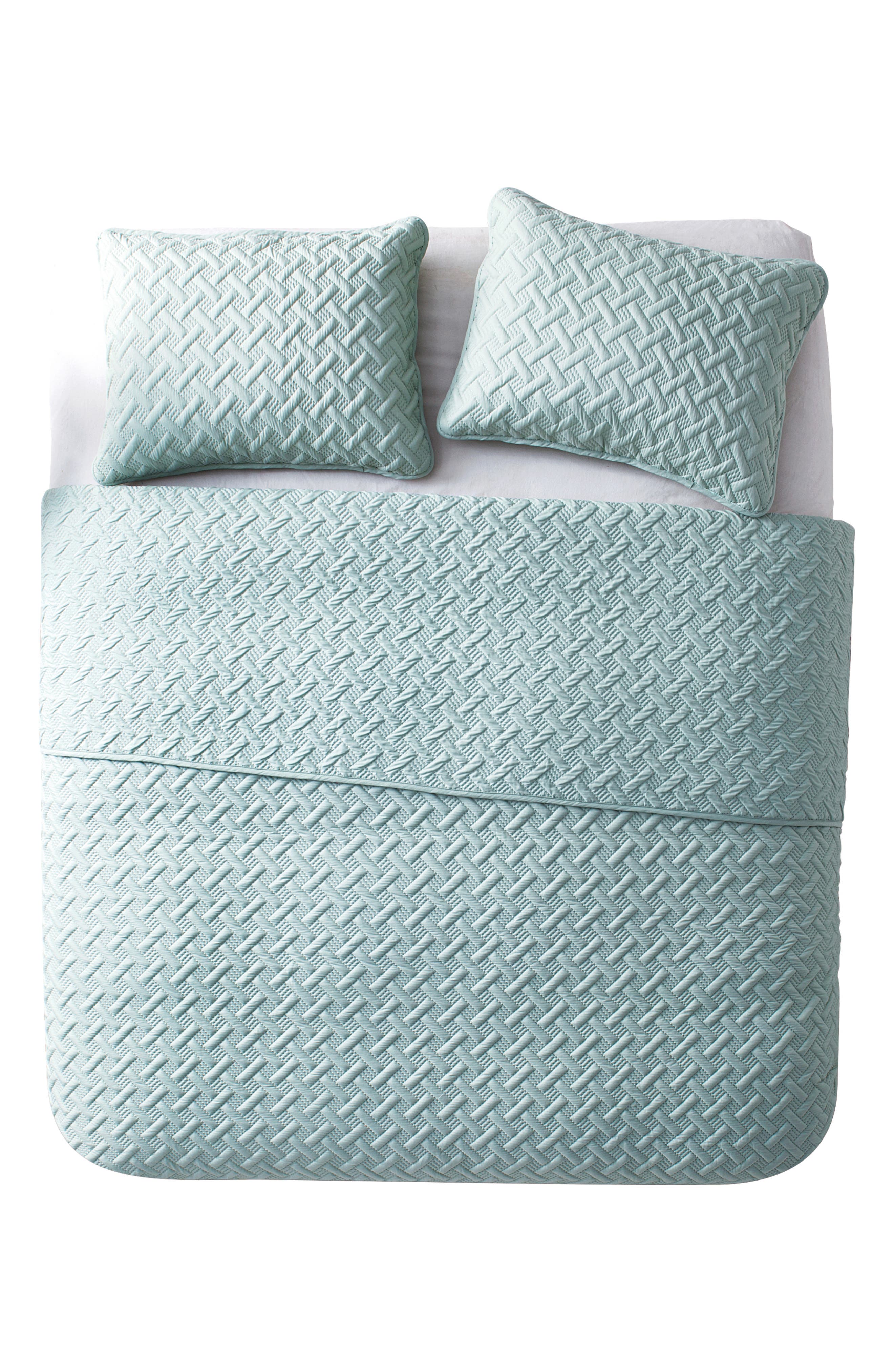 VCNY HOME Nina Embossed Basketweave Quilt Set - Twin