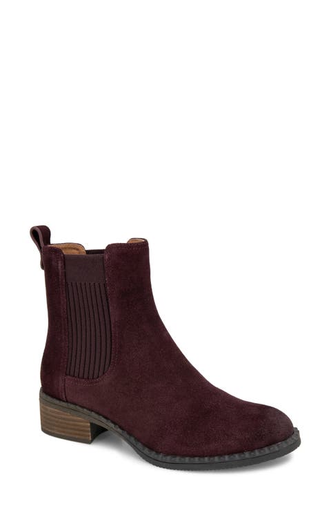 Double Gore Chelsea Boot (Women)
