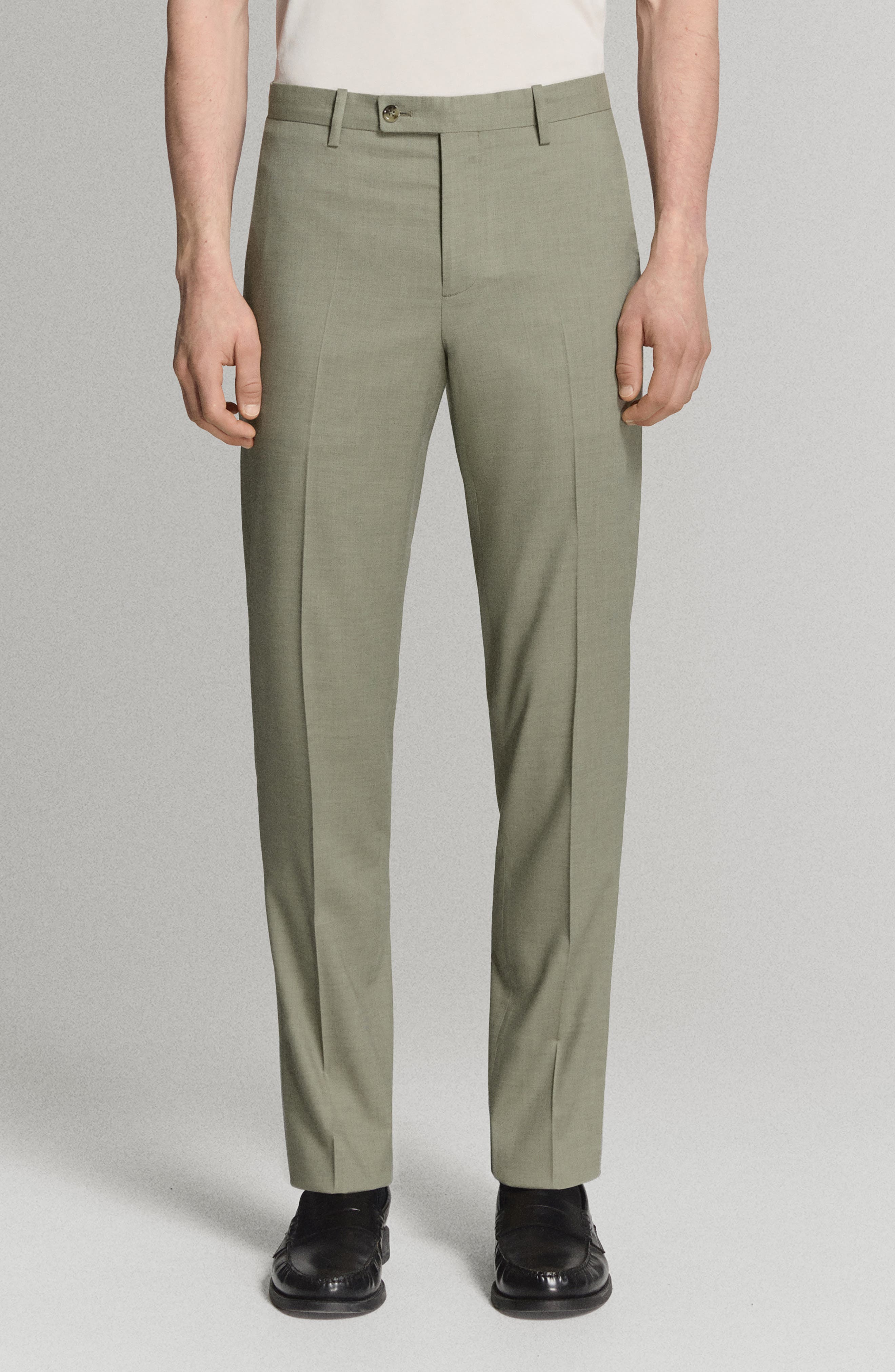 LIGHT GREEN