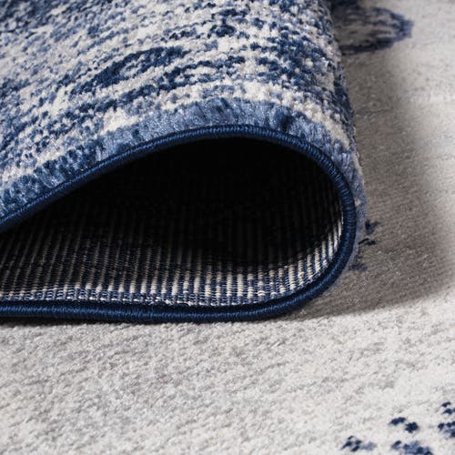 Jonathan Y Rosalia Cottage Medallion Area Rug In Dark Blue/ivory