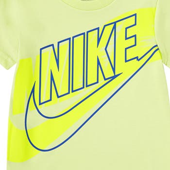 Kids' On the Move Logo Graphic T-Shirt & Shorts Set