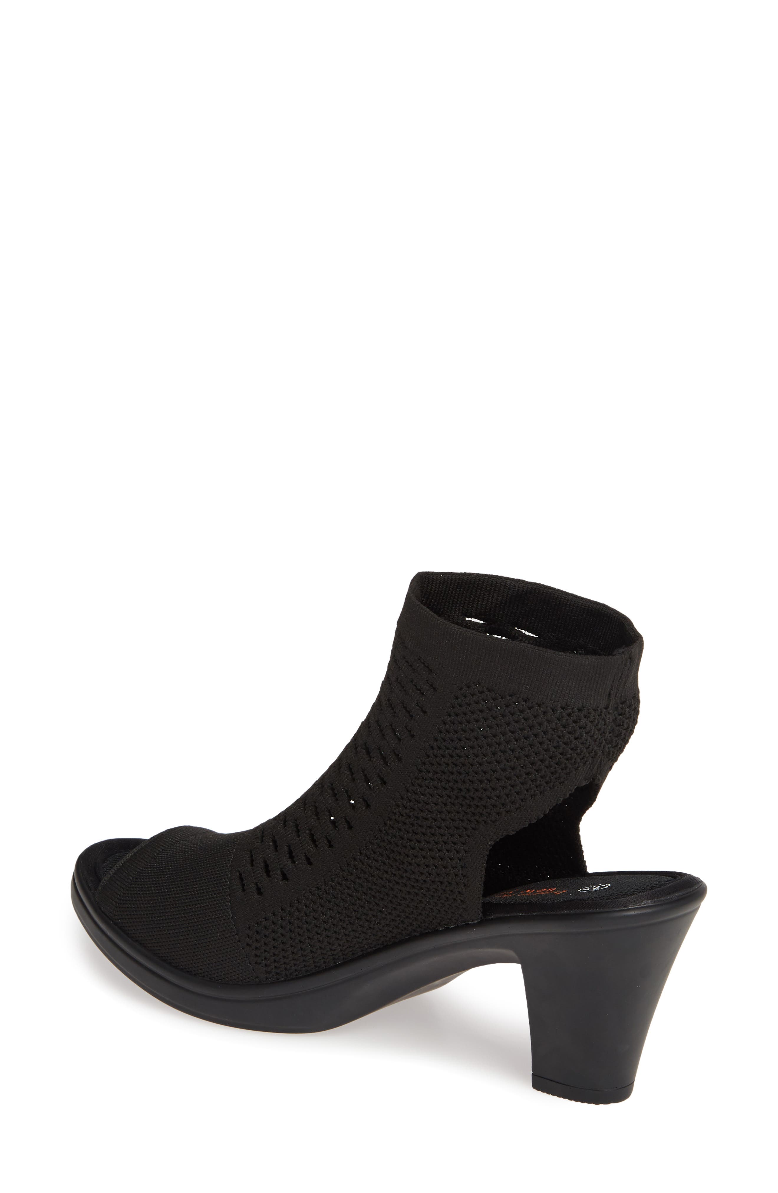 bernie mev. Salma Sandal, Alternate, color, 