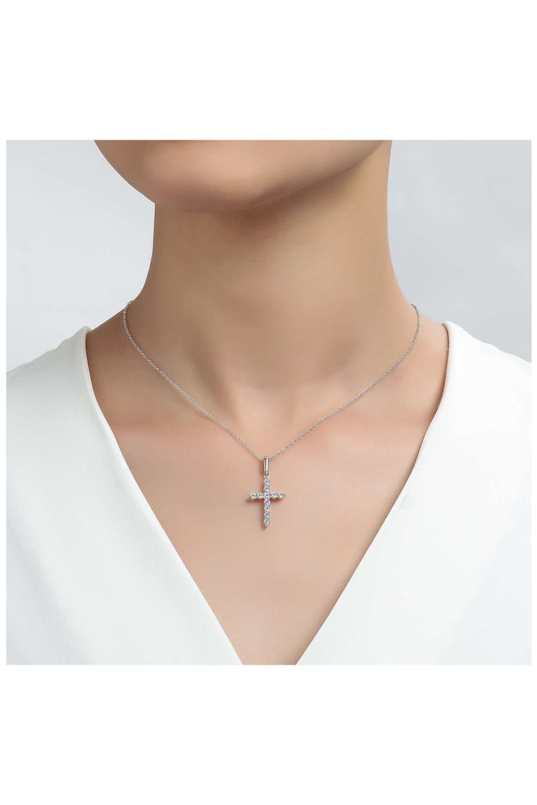 Classic Simulated Diamond Cross Pendant Necklace, Alternate, color, SILVER/ CLEAR
