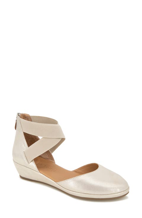 Signature Noa Elastic Strap d'Orsay Sandal (Women)