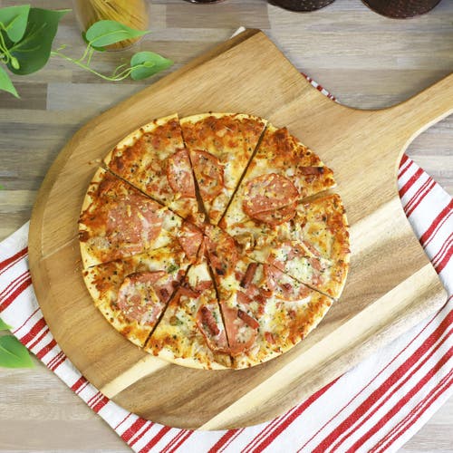 Megachef Acacia Wood Pizza Peel And Serving Board In Brown