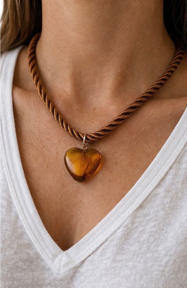 Erin McDermott Jewelry Sun-Warmed Amber Heart Necklace, Alternate, color, Brown