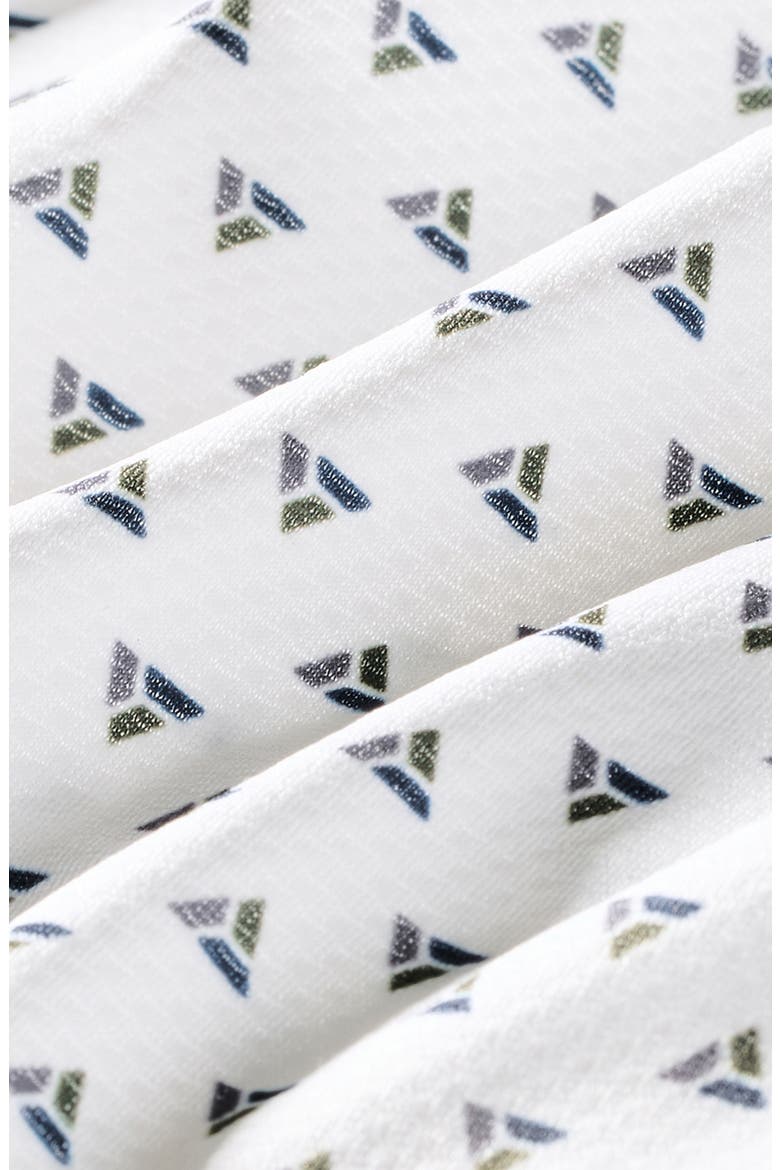 Halyard Trim Fit Triangle Print Short Sleeve Performance Button-Up Shirt, Alternate, color, WHITE MULTI TOSSED TRIANGLE