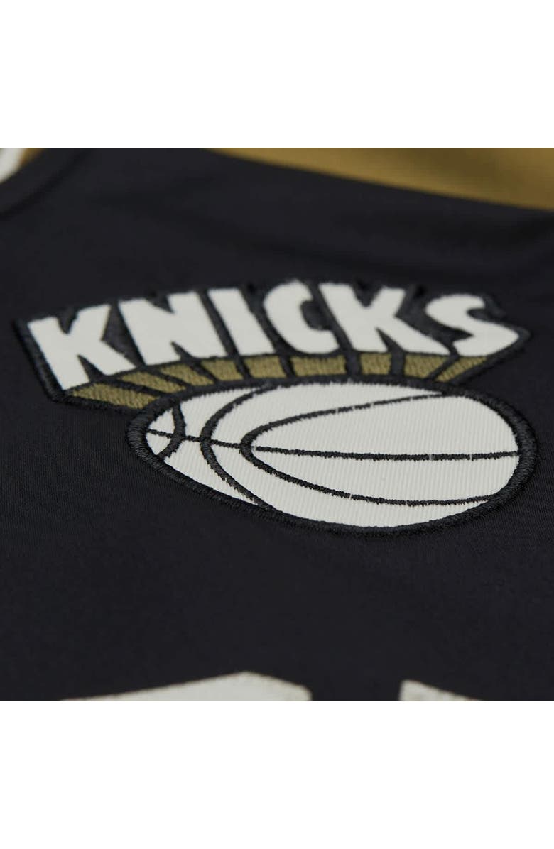 Mitchell & Ness Men's Mitchell & Ness Olive/Black New York Knicks Clutch Satin Raglan Full-Snap Jacket, Alternate, color, Olive