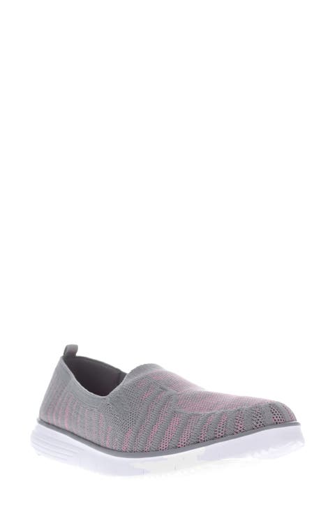 TravelFit Slip-On Sneaker (Women)