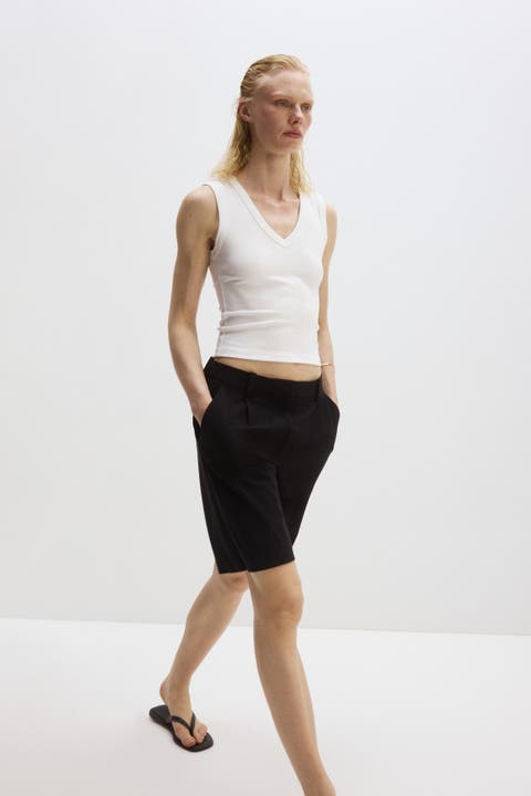 Wrinkle-resistant Relaxed Fit Bermuda Shorts