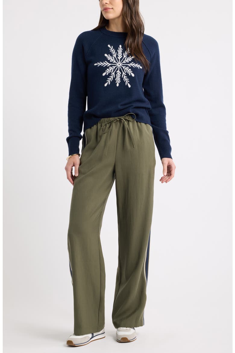 Snowflake Intarsia Wool & Cashmere Sweater, Alternate, color, NAVY- IVORY SNOWFLAKE