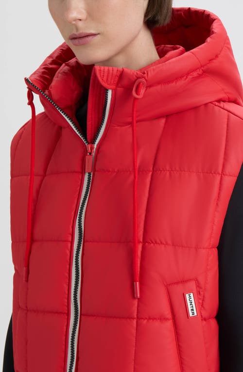 Hunter Lindsey Quilted Coated Water Repellent Vest In Red