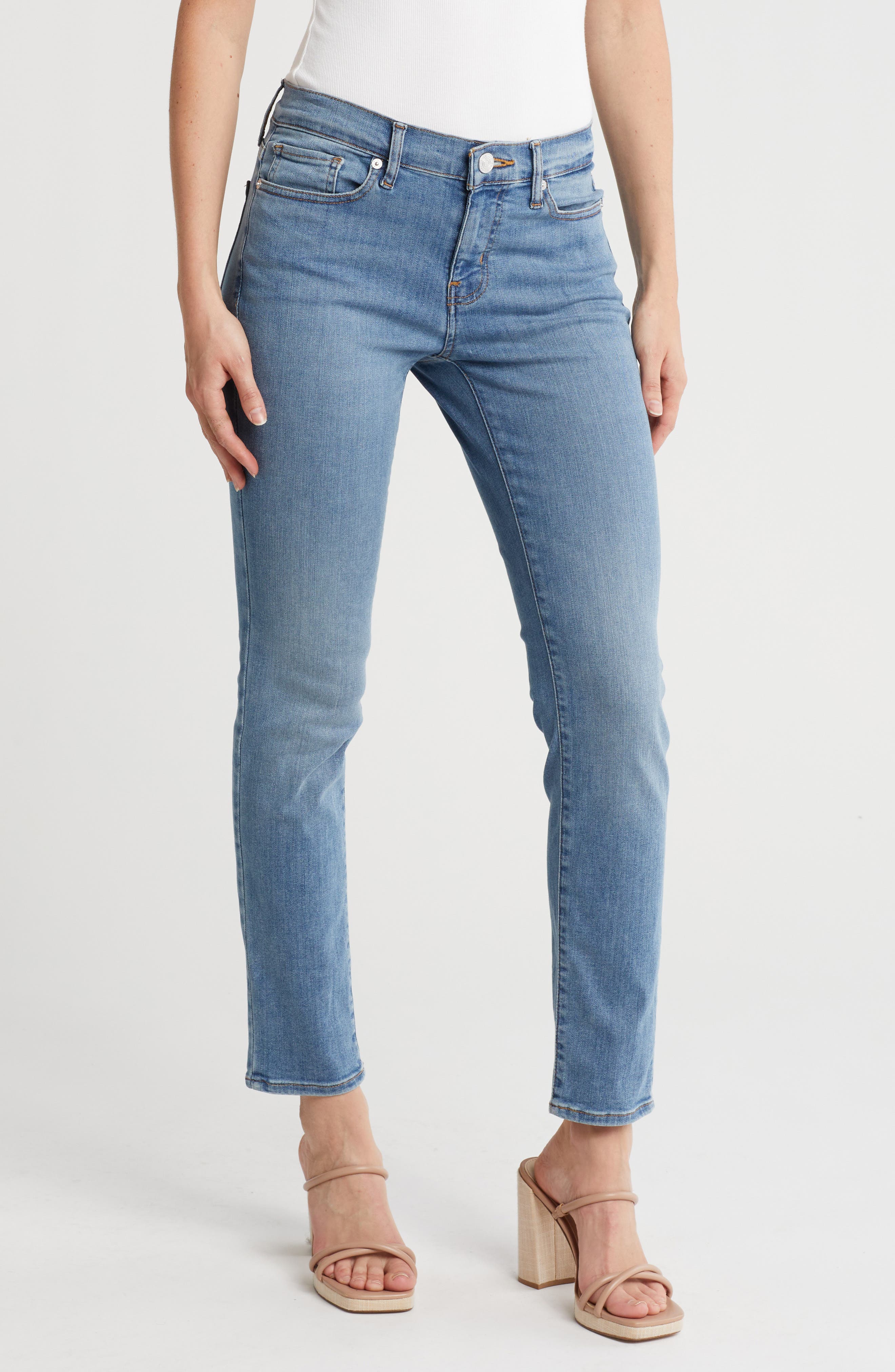 FRAME Le Garcon Mid Rise Crop Boyfriend Jeans