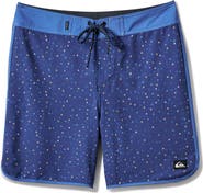 Quiksilver Surfsilk Scallop Board Shorts