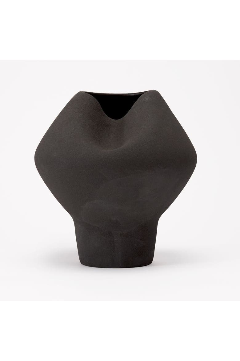 Nora Vase, Main, color, Raw Noir