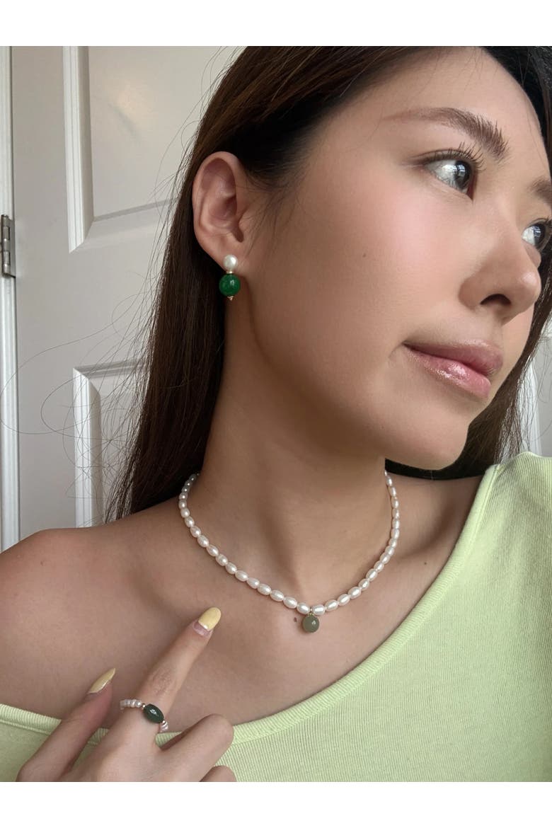 Belle Pearl and green jade choker, Alternate, color, Light green