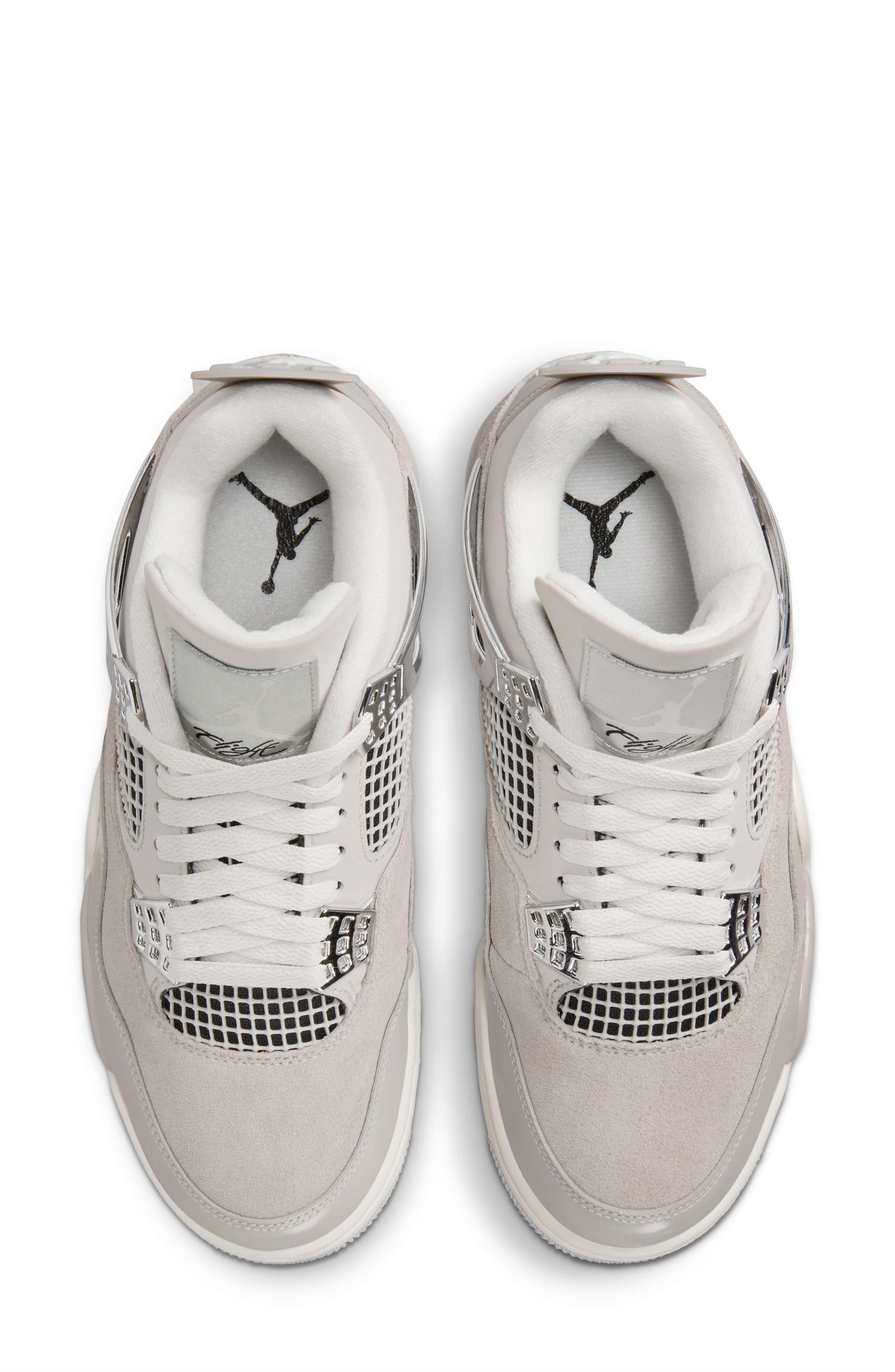 Jordan Air Jordan 4 Retro Basketball Sneaker, Alternate, color, 