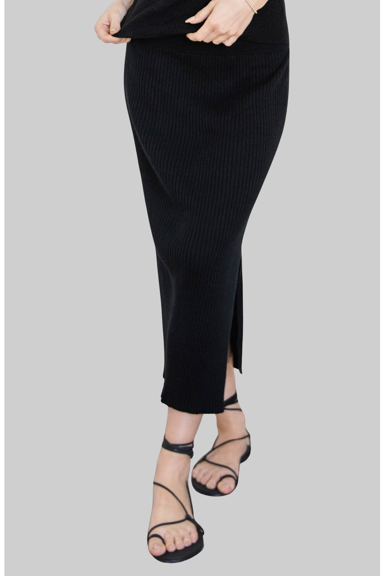 Mia Featherlight Ribbed Midi Skirt, Main, color, Black