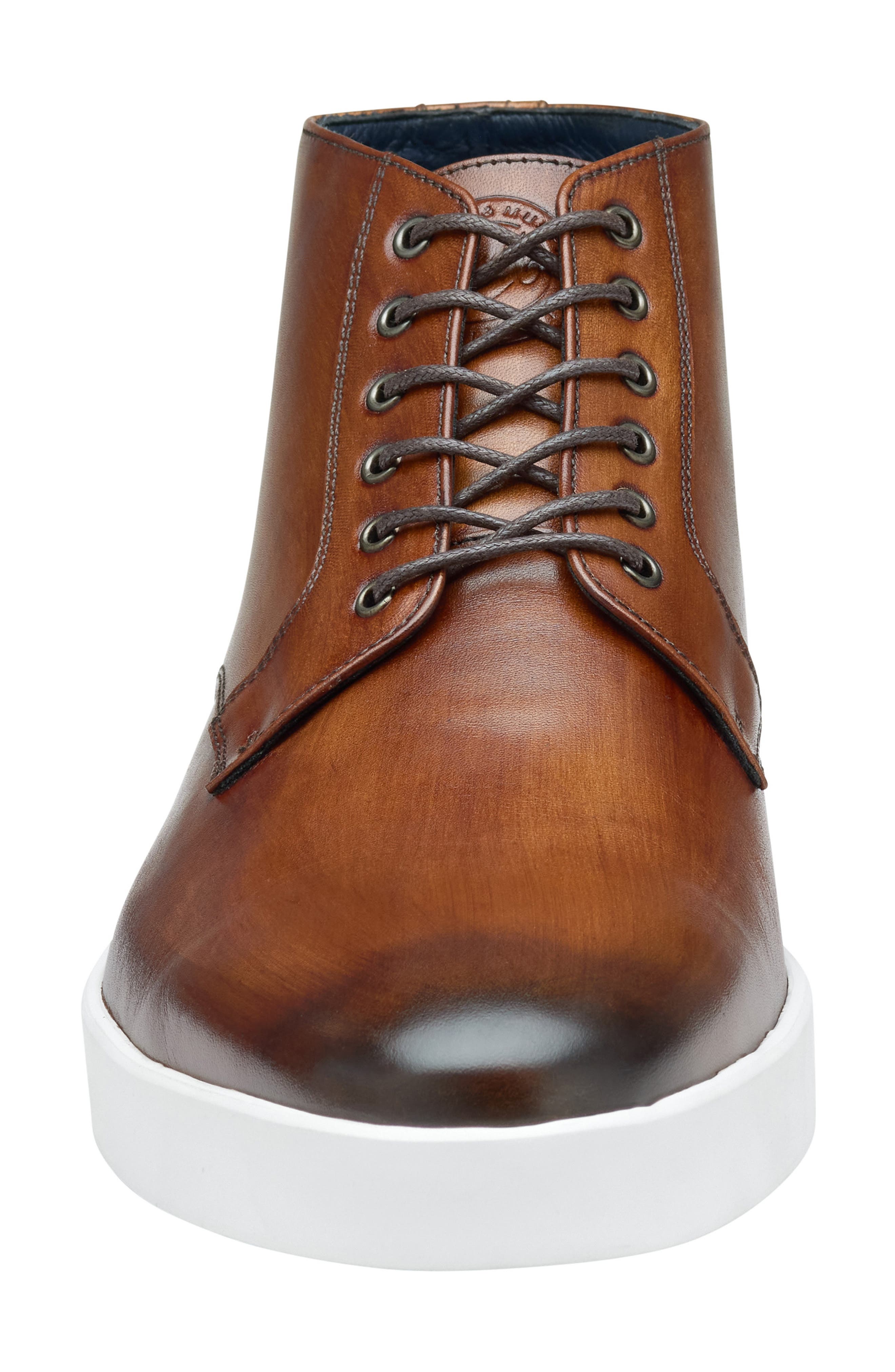Johnston & Murphy Bolivar Plain Toe Chukka Boot, Alternate, color, 