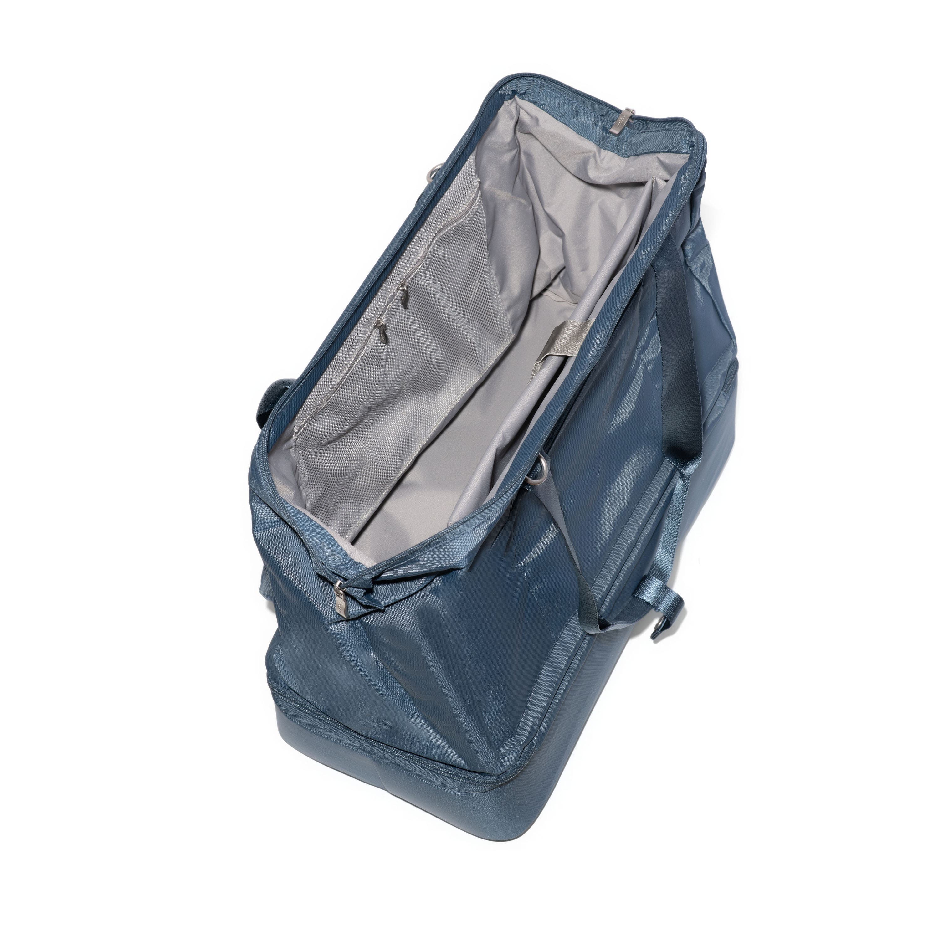 Modern Weekender Bag, Alternate, color, Mist