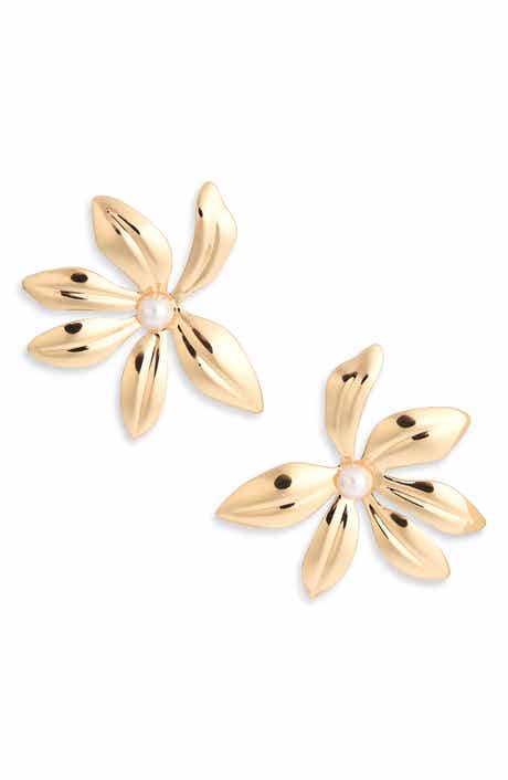 Imitation Pearl Floral Stud Earrings
