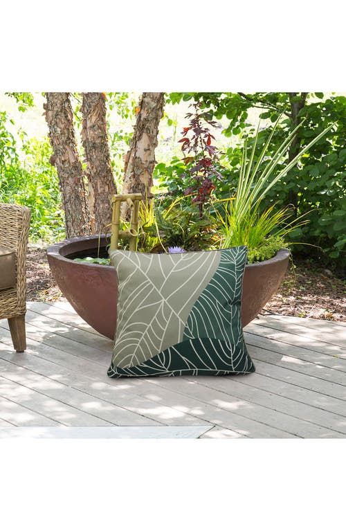 Outdoor Decor By Commonwealth Decorative Throw Pillow