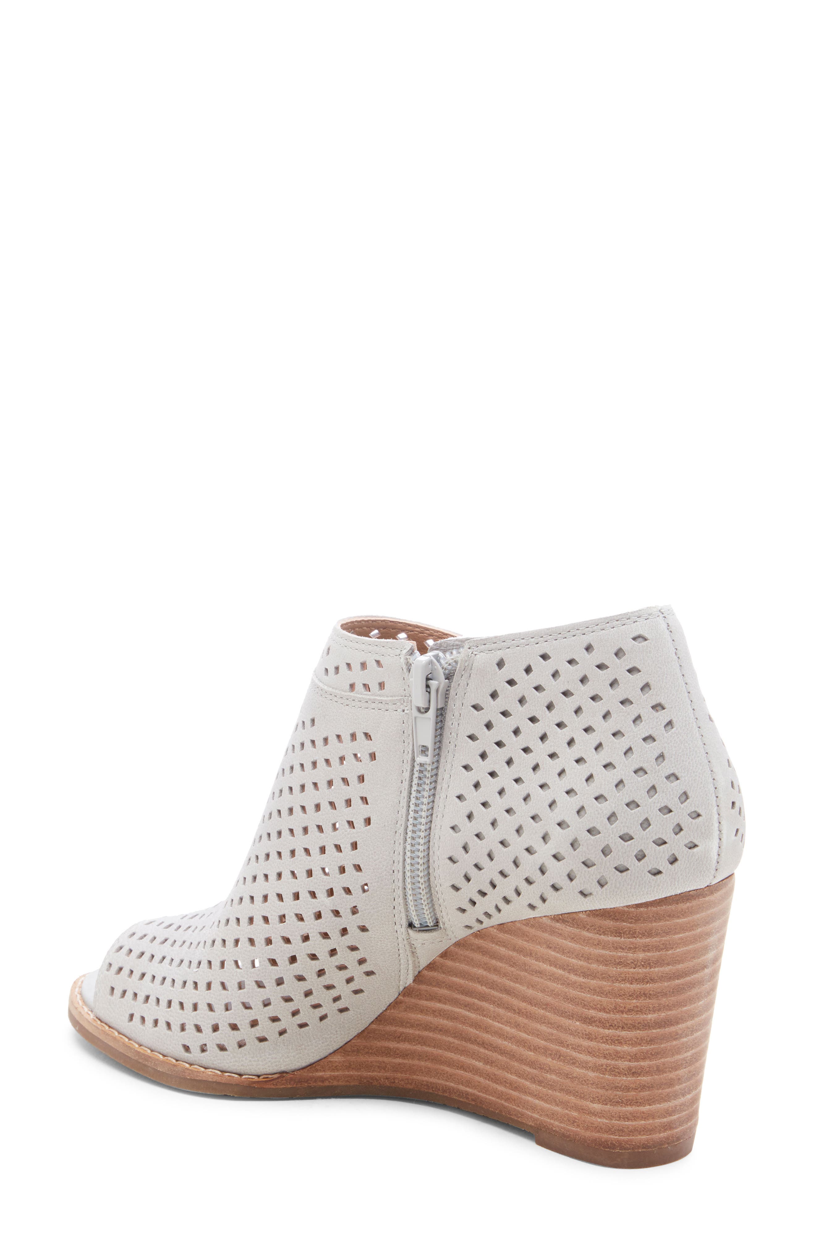Jazley Wedge Bootie, Alternate, color, CHINCHILLA LEATHER