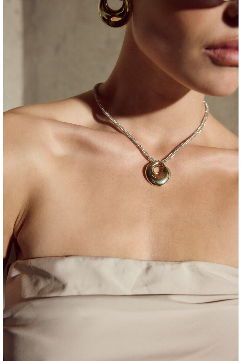 The Mercury Disc Pendant Necklace, Alternate, color, GOLD