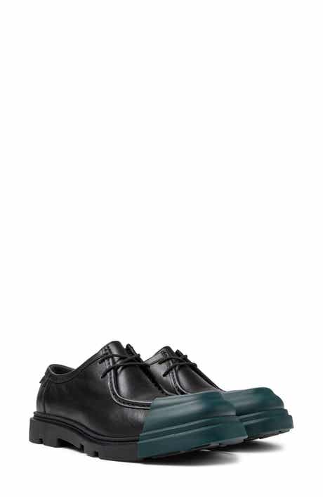 Junction Chukka Sneaker