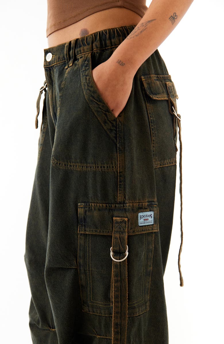 BDG Urban Outfitters Strappy Cargo Jeans, Alternate, color, Rinse Choc