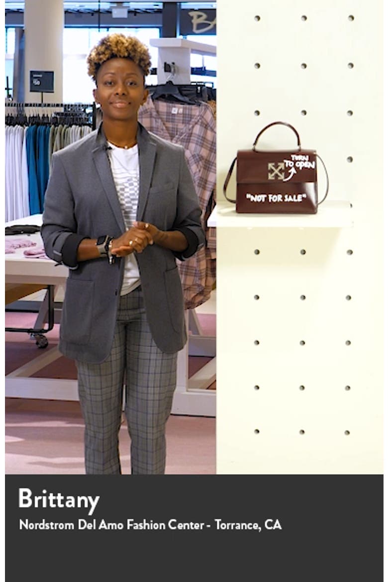 Jitney 2.8 Turn to Open Leather Bag video