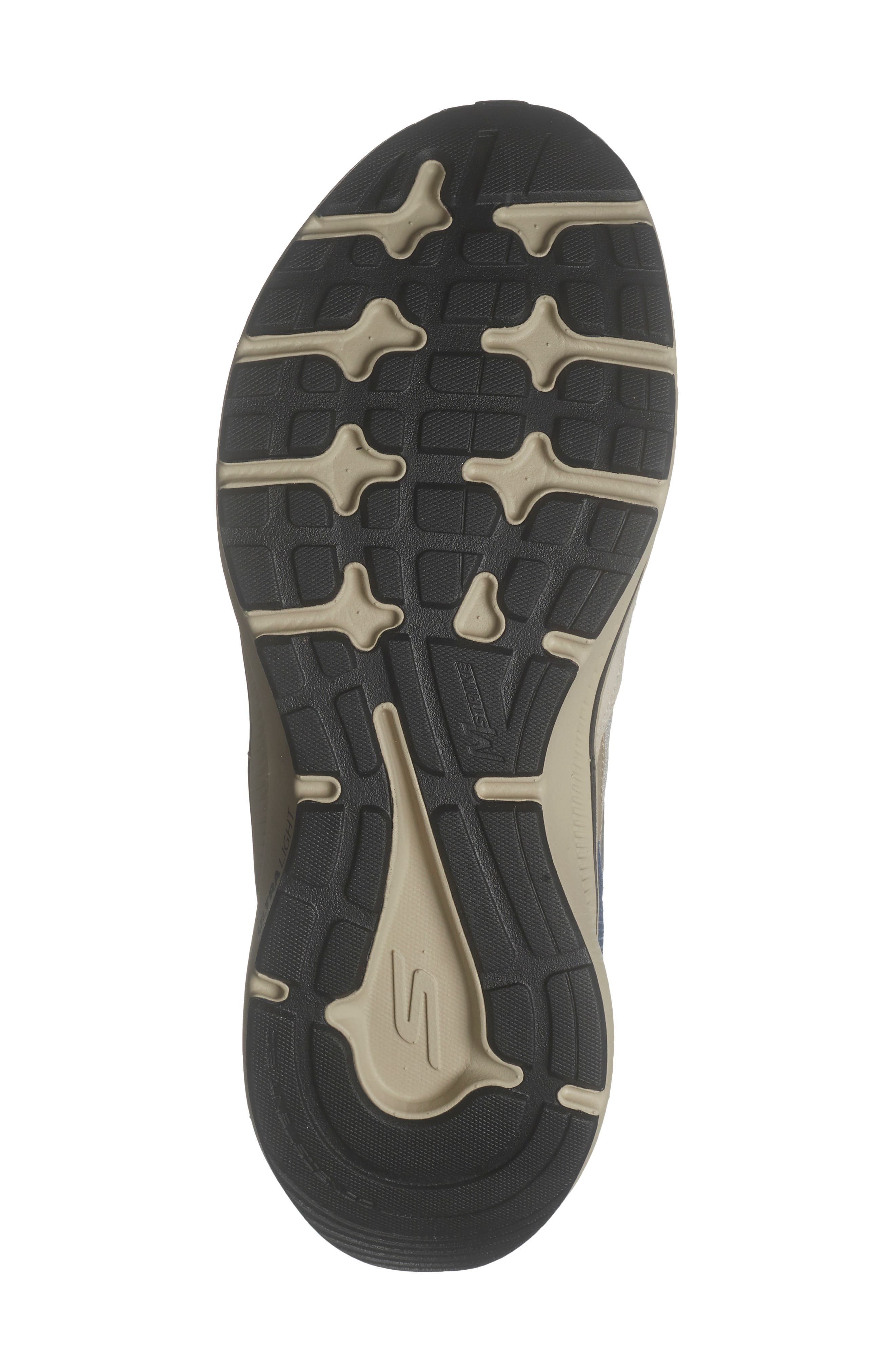 GO RUN Consistent™ 2.0 - Retro Sneaker, Alternate, color, TAUPE MULTI