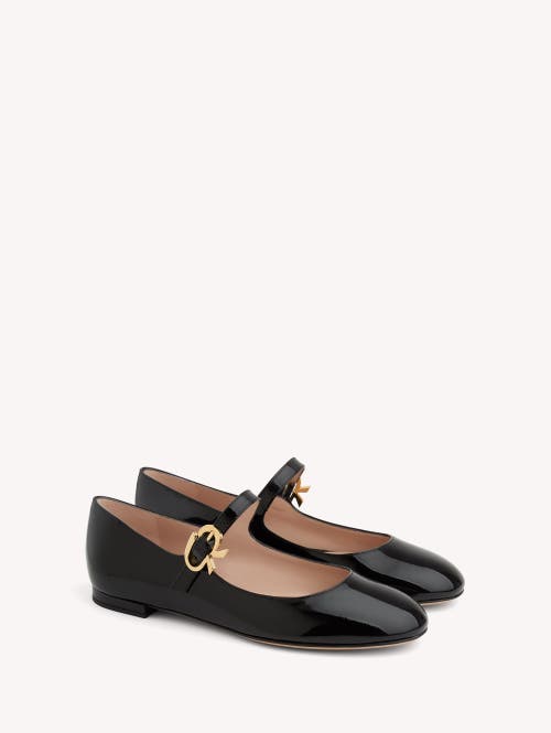 Shop Gianvito Rossi Mary Ribbon 05 Ballerina In Black