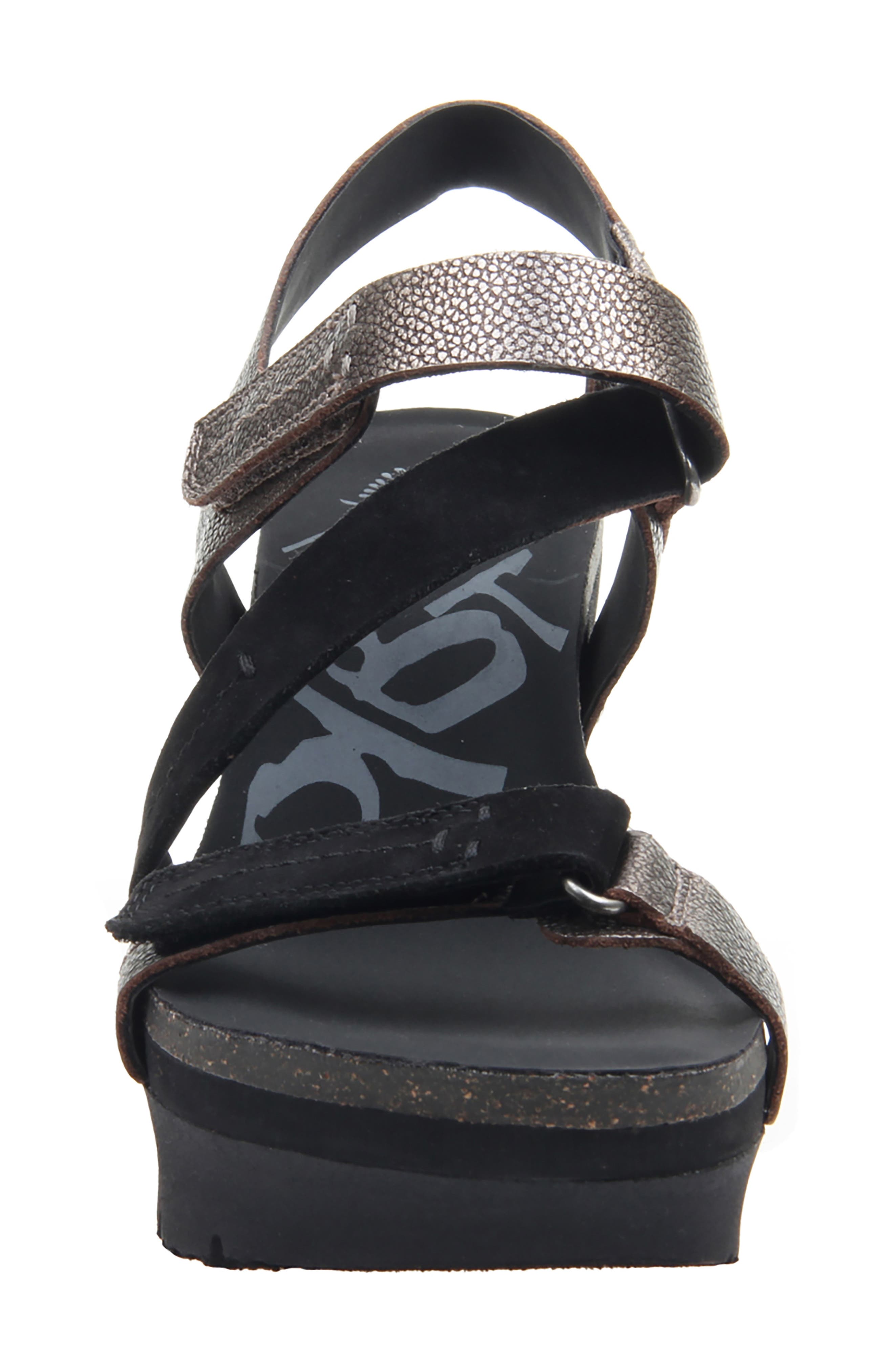 OTBT Wavey Wedge Sandal, Alternate, color, 