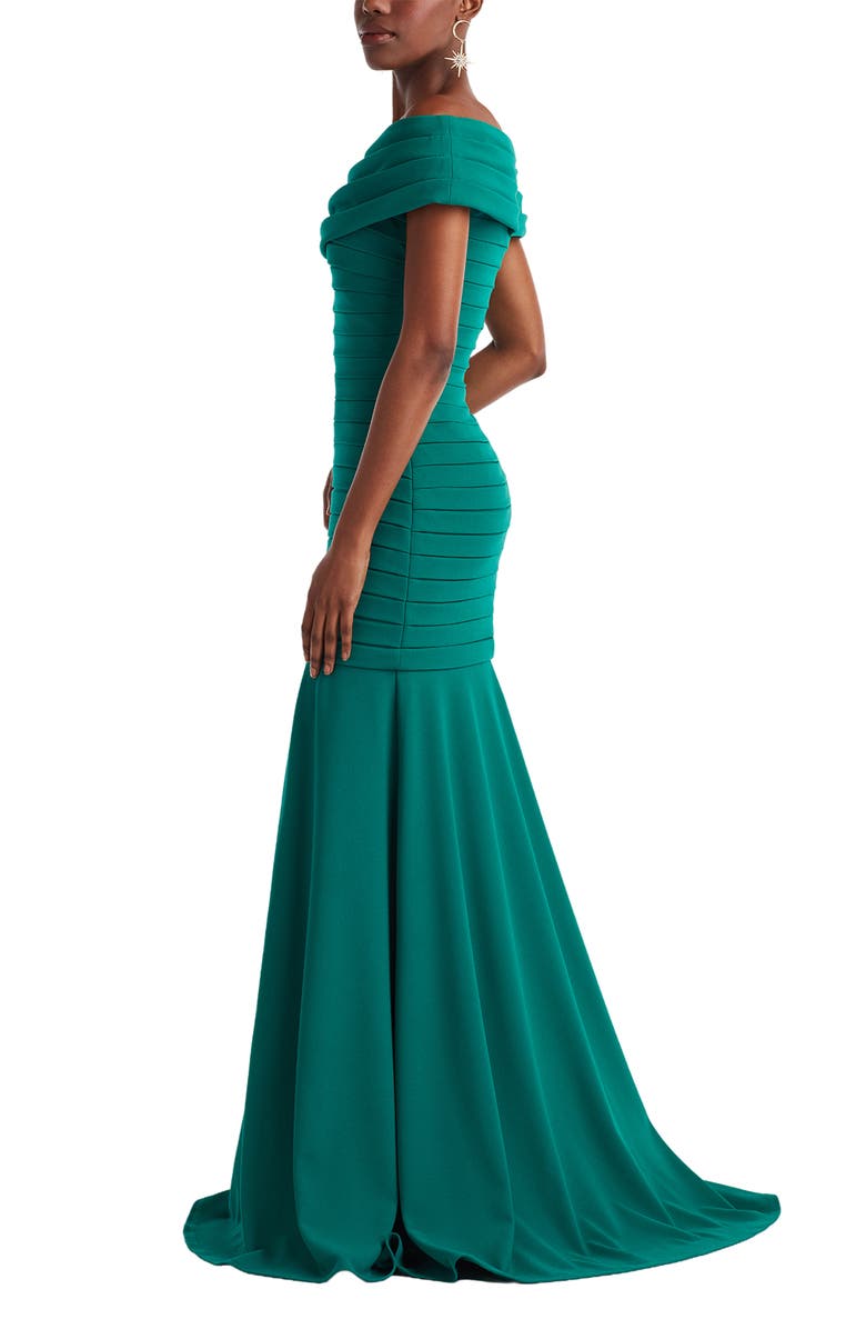 Tadashi Shoji Pleated Off the Shoulder Mermaid Gown, Alternate, color, 